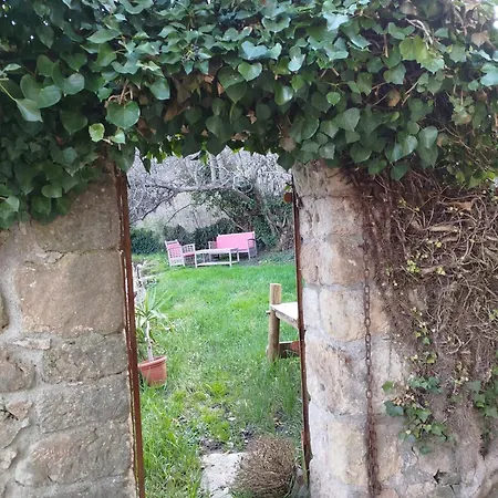 Nocleg ze śniadaniem Mas Des Carlines 3*